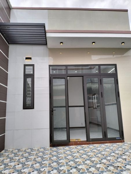 Bán căn nhà mới 100% trung tâm TP sóc Trăng hẻm 73 phú lợi lộ thông thoáng
