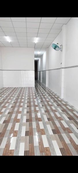 Nhà nguyên căn lê đại hành Bạc Liêu 2 phòng ngủ. Nhà mới đẹp.