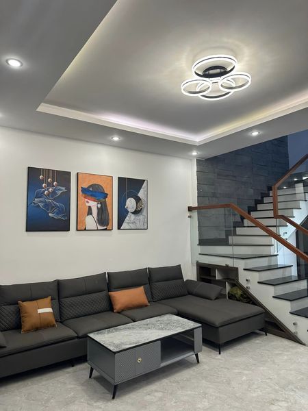 Cho thuê nhà nguyên căn 4 phòng ngủ full nội thất hẻm ô tô Hồ Xuân Hương phường 9 giá 15tr