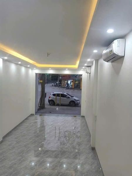 CHO THUÊ NHÀ CHÍNH CHỦ Đối diện xe điện Hoà cúc Yên Bái