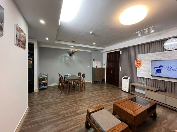 Cho thuê căn chung cư cao cấp Trung Đức,mặt đường Lê Lợi,vị trí trung tâm với mọi tiện ích