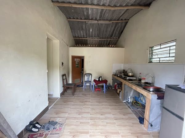 Chính chủ cho thuê nhà Ngõ 846 tổ 2 đường Yên Ninh, Phường Minh Tân, Tp Yên Bái