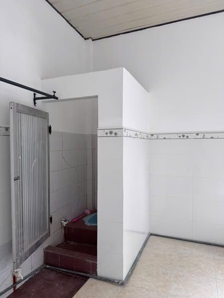 Mình cho thuê trọ máy lạnh, mới toanh, trung tâm Rạch Giá tại 112/15 Nguyễn Trung Trực