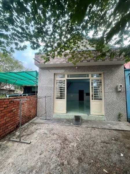 Cho thuê nhà nguyên căn gần Chợ Sao Mai Bình Khánh Long Xuyên