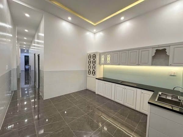 Bán nhà mặt tiền đường Lê Quang Định, Phường Vĩnh Quang, Rạch Giá, Kiên Giang