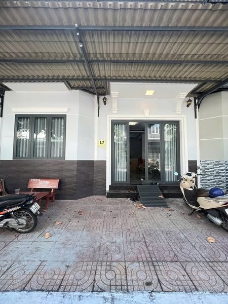 Cho thuê nhà - Khu phố Hoa Lan p8 tp Vĩnh Long.