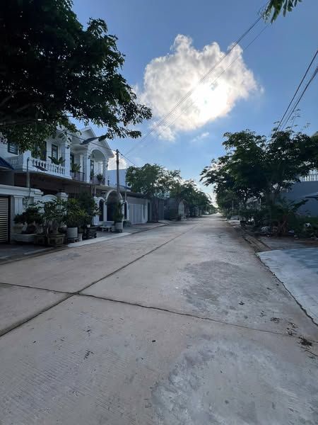 Bán nhà 1 trệt 1 lầu đang hoàn thiện Đường Nguyễn Tiệm KDC Hoàng Phát phường 1 tp Bạc Liêu