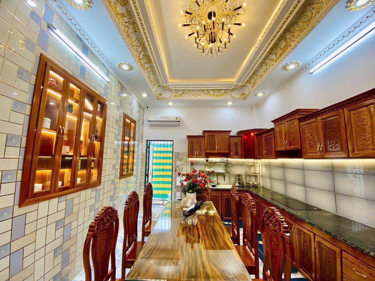 CHO THUÊ NHÀ TRỆT 2 LẦU MỚI FULL NỘI THẤT KDC CỬU LONG - GẦN CHỢ BÀ BỘ - CẦN THƠ
