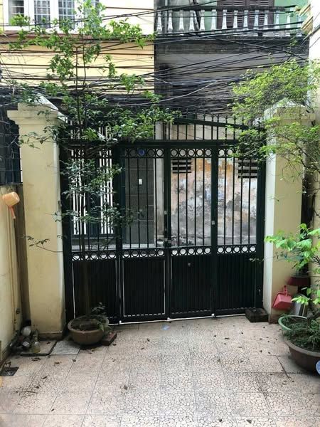 Cho thuê nhà riêng mặt ngõ 190 Nguyễn Trãi, nhân chính, thanh xuân.