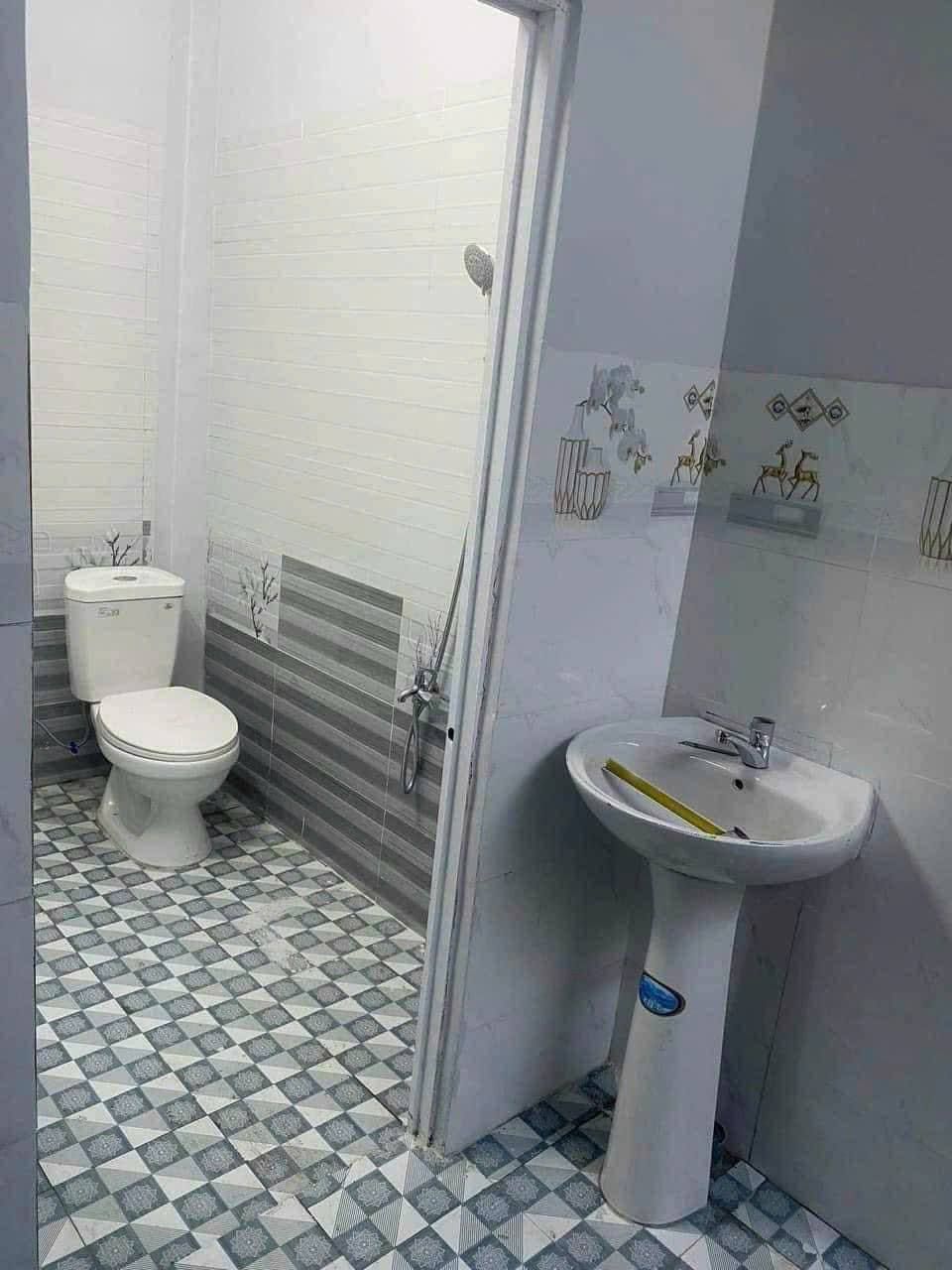 Cho thuê nhà nguyên căn ở cây xăng Hải Lâm đi vào, thuộc xã Phước Hưng, Long Đất