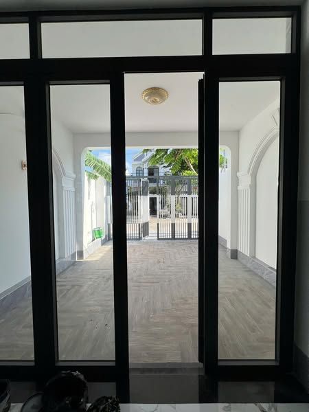 Bán nhà 1 trệt 1 lầu đang hoàn thiện Đường Nguyễn Tiệm KDC Hoàng Phát phường 1 tp Bạc Liêu