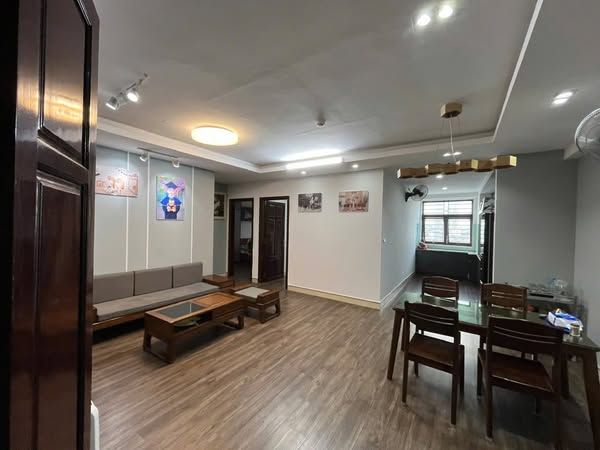 Cho thuê căn chung cư cao cấp Trung Đức,mặt đường Lê Lợi,vị trí trung tâm với mọi tiện ích