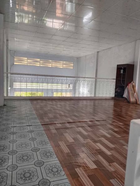 Nhà cho thuê 1 Trệt 1 Lửng gần lẩu Trâu Kiều Thu, Bình Khánh, Long Xuyên.