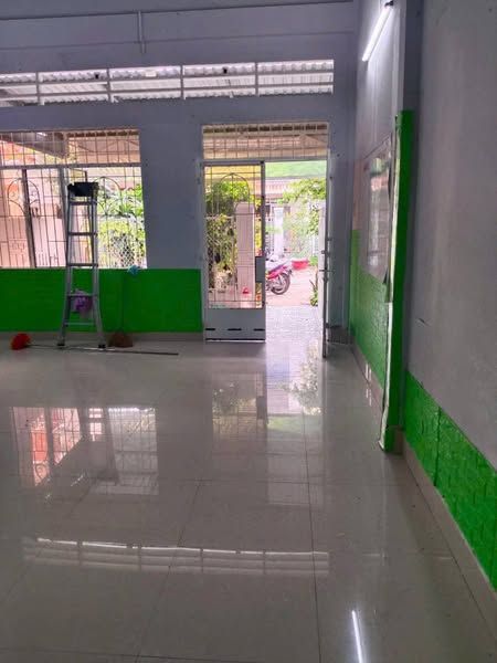 Nhà cho thuê 1 Trệt 1 Lửng gần lẩu Trâu Kiều Thu, Bình Khánh, Long Xuyên.
