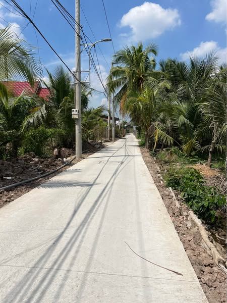 Cần bán Đất Long hoà A đạo Thạnh cách quãng trưởng chỉ vài trăm m , Đường lò Bánh Thanh Tuyền vào