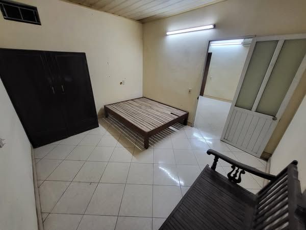 cho thuê nhà 2 tầng 67m2 đầy đủ điều hòa nóng lạnh điện nước tự đóng Lê Quý Đôn Thái Bình
