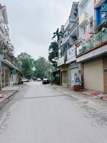 Liền kề KĐT Văn Quán - Hà Đông: 100m, 4 tầng, mặt tiền 5m, 26 triệu Nhà đẹp như ảnh