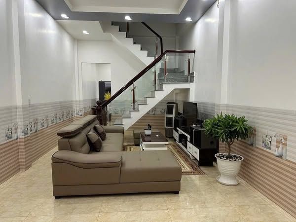 NHÀ CHO THUÊ Giá 5 Triệu / Tháng Khu Xẻo Trôm, Mỹ Phước, Long Xuyên.