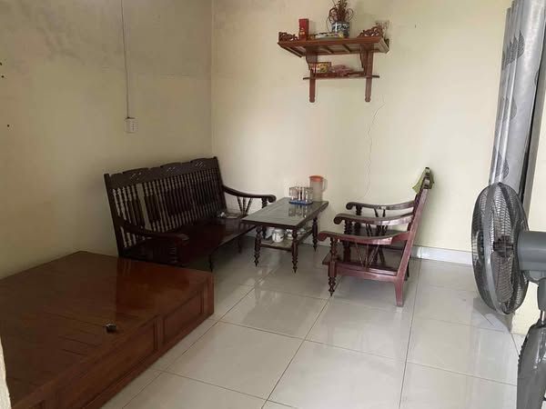 Cho thuê nhà gần bệnh viện Y Dược cổ truyền, gần Công viên Văn Lang, Việt Trì diện tích 39m2