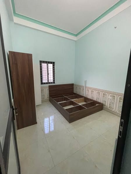 Mình còn 1 phòng trong nhà nguyên căn 3 tầng sạch sẽ gần bệnh viện Hợp Lực, Tây Bắc Ga Thanh Hoá