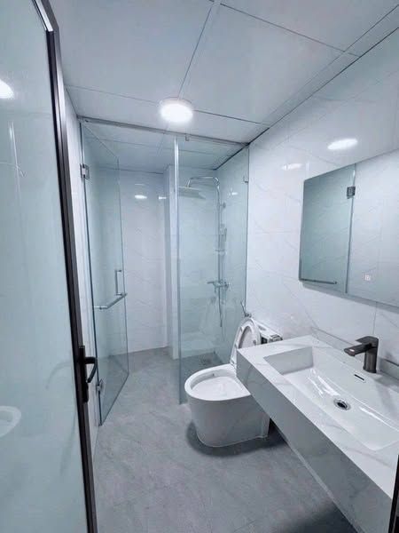 Cho thuê nhà nguyên căn 6 tầng có thang máy ngõ 11x Vũ Trọng Phụng, Thanh Xuân