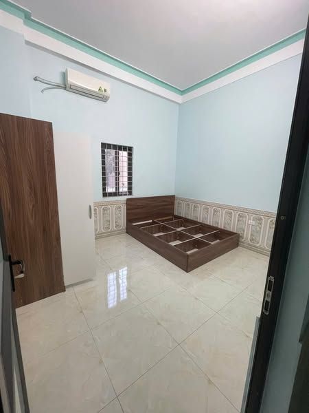 Mình còn 1 phòng trong nhà nguyên căn 3 tầng sạch sẽ gần bệnh viện Hợp Lực, Tây Bắc Ga Thanh Hoá