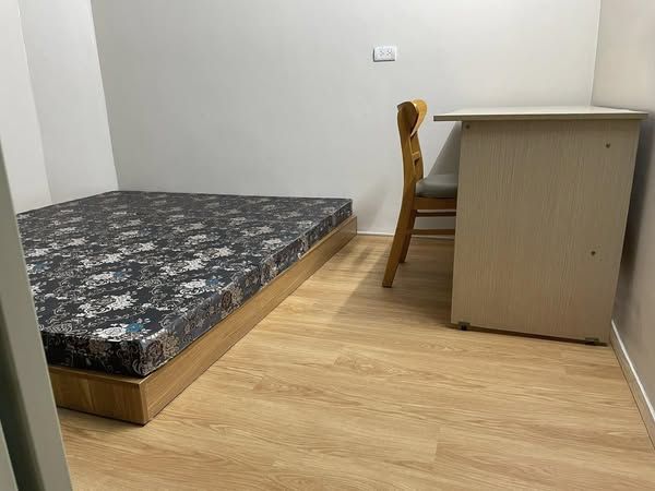 Cho thuê phòng 302 , diện tích 40m2, có gác xép 12m2 Phường Gia Cẩm - TP Việt Trì