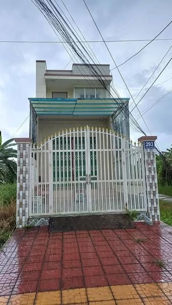 Cho thuê nhà nguyên căn, mặt tiền đường Tạ Uyên, số nhà 293 - Tạ Uyên -Khóm 4 - Phường 9- TP Cà Mau