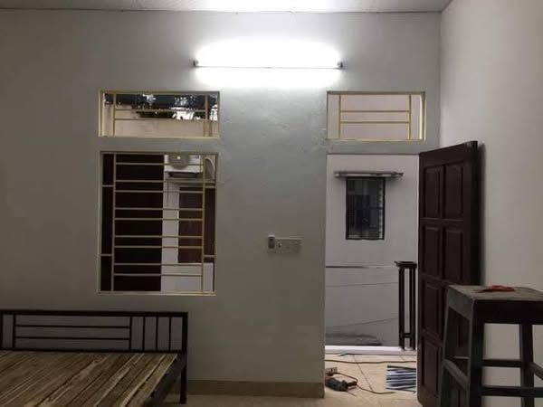 Nhà mình còn phòng trọ cho thuê phòng rộng 30 m2. công trình khép kín Bích Đào Ninh Bình