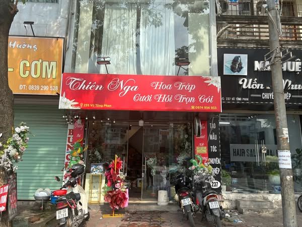 Chính chủ cho thuê nhà nguyên căn 5 tầng mặt phố Vũ Tông Phan .Thanh Xuân Hà Nội