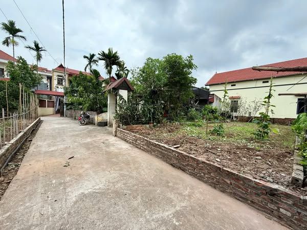 Anh chủ đất tên Hùng cần tiền bán 100m đất tại Phú Thị -Văn Giang -Hưng Yên