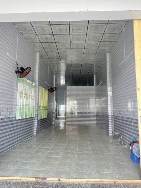 CHO THUÊ NHÀ MỚI XÂY CẤP 4 MỸ HOÀ CẶP RẠCH ÔNG MẠNH LONG XUYÊN AN GIANG