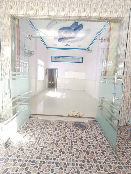 Cần cho thuê căn nhà góc 2 mặt tiền phường 8 gần Đường lê hồng phong Cà Mau