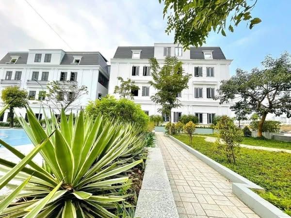 CHO THUÊ CĂN HỘ MINI KĐT PHÚ GIA PHÚ CƯỜNG KHÉP KÍN NHÀ MỚI. CHỈ XÁCH VALI VÀO Ở