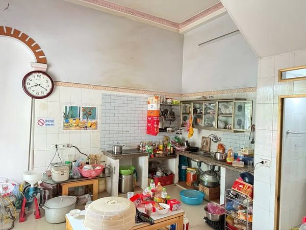 CẦN BÁN NHÀ 2 MẶT TIỀN GẦN TRƯỜNG TIỂU HỌC BẮC CƯỜNG LÀO CAI