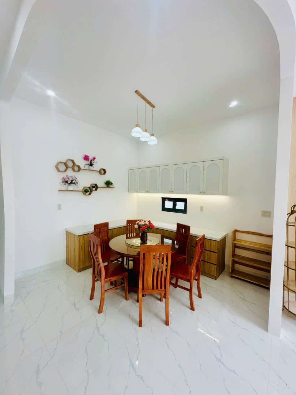 Bán Nhà Mới Hoàn Thiện Mặt Tiền Đường Phan Văn Trường, Phường Vĩnh Quang TP Rạch Giá
