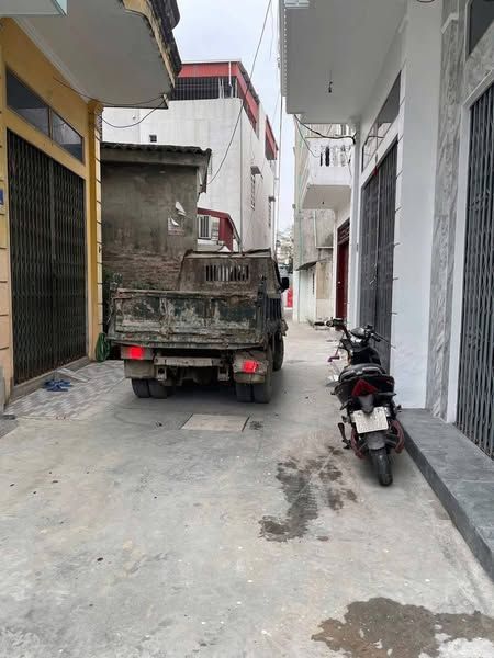 Bán nhà 2 tầng Lô góc thoáng ngõ phố Bình Lộc p. Tân Bình TP Hải Dương
