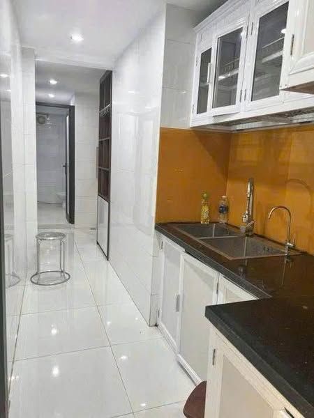 cho thuê Căn hộ tầng 4 nhà Khu Tập Thể Thành Công, Phường Thành Công, Ba Đình, Hà Nội