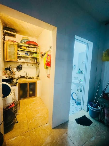 Chính chủ gửi bán nhà 2 tầng Ngay giáp khu đô thị tân phú hưng
