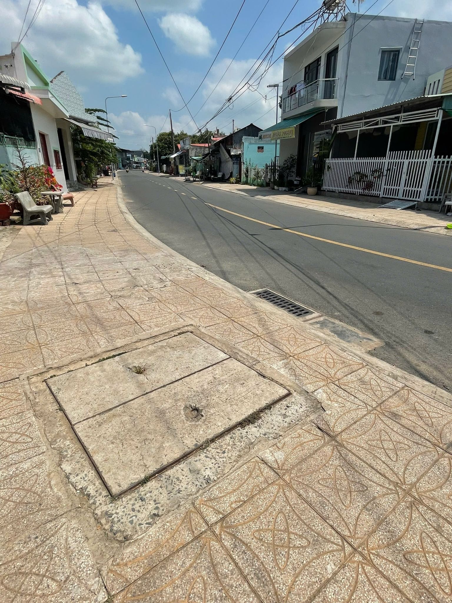 BÁN NHÀ MỚI XÂY 100% –GIÁ CHỈ 650 TRIỆU Tân Thuận Tây, TP. Cao Lãnh, Đồng Tháp