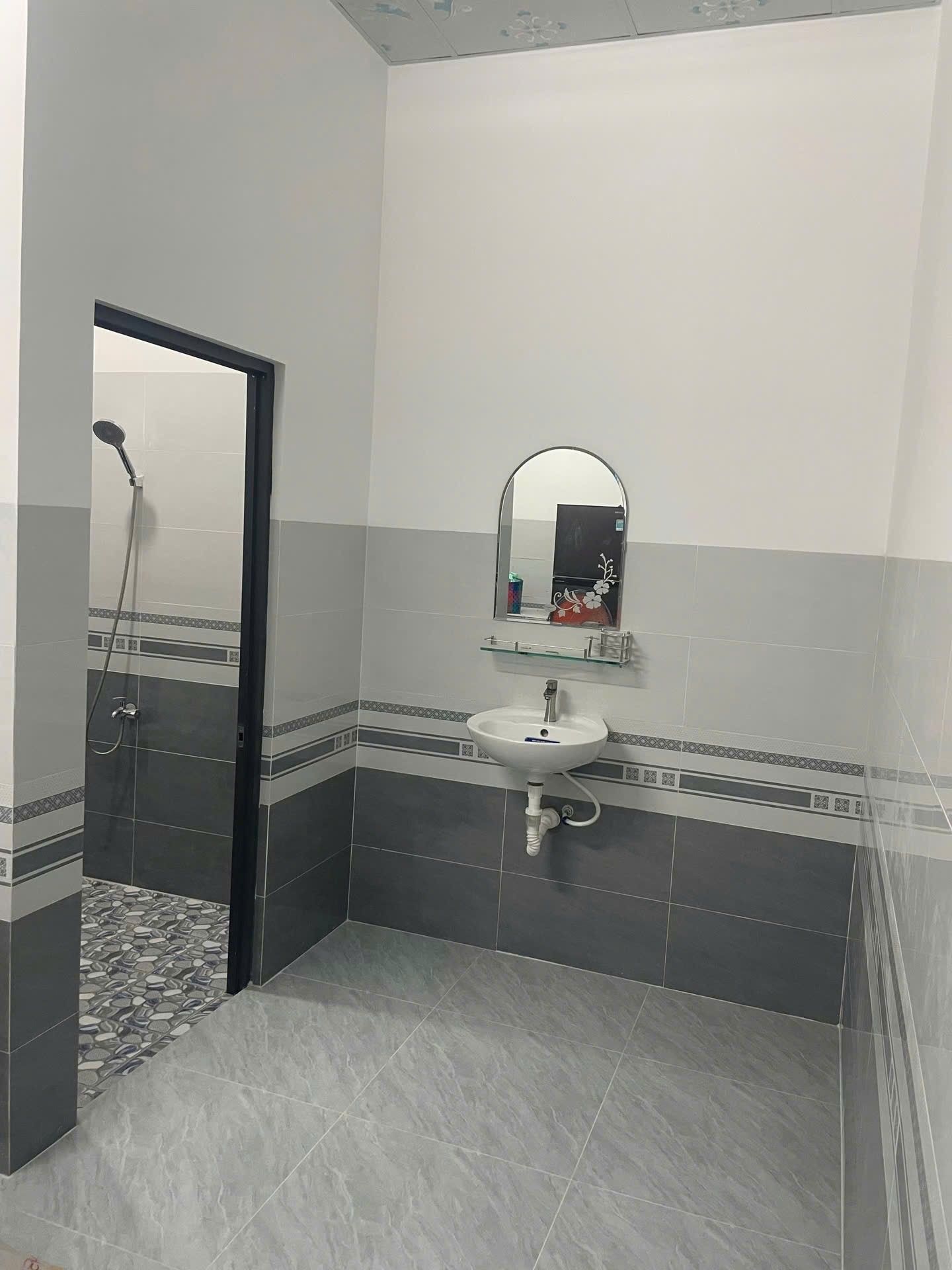 BÁN NHÀ MỚI XÂY 100% –GIÁ CHỈ 650 TRIỆU Tân Thuận Tây, TP. Cao Lãnh, Đồng Tháp
