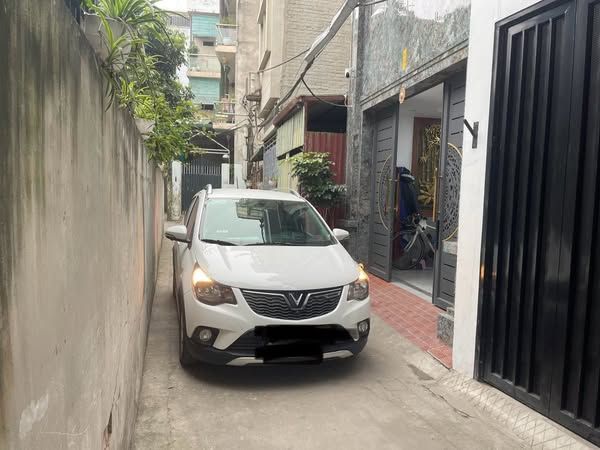 NHÀ ĐẸP THẠCH BÀN , LONG BIÊN, GARA Ô TÔ, NHÀ MỚI FULL NỘI THẤT ,THANG MÁY 8 TẦNG