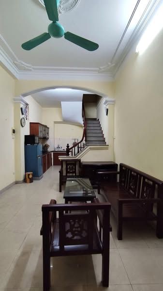 Cần cho thuê nhà riêng Ngõ 414 đường Láng - Đống Đa - Hà Nội