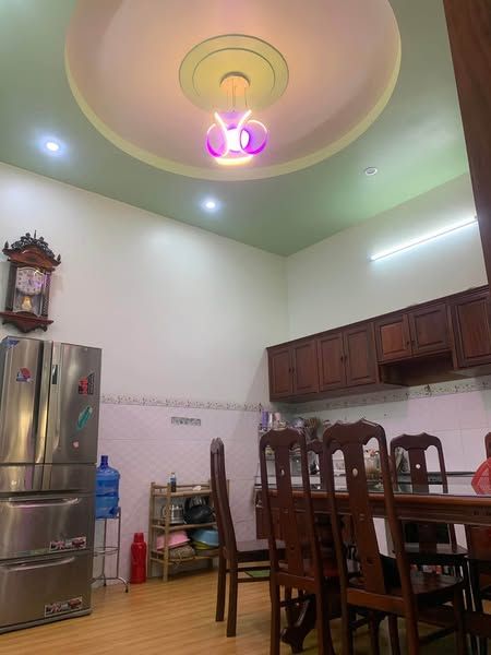 Nhà cho thuê đường Bùi Hữu Nghĩa gần chợ Hoà An, cách khu dân cư phường 4 200m, cách p1 hơn 2km