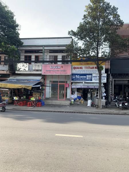Chính chủ cho thuê nhà mặt tiền Nguyễn Ái Quốc cách chợ Tân Phong 200m.
