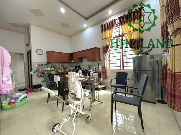Cho thuê biệt thự Mini có nội thất gần Cầu Sập , Khu Căn Hộ Hưng Thịnh