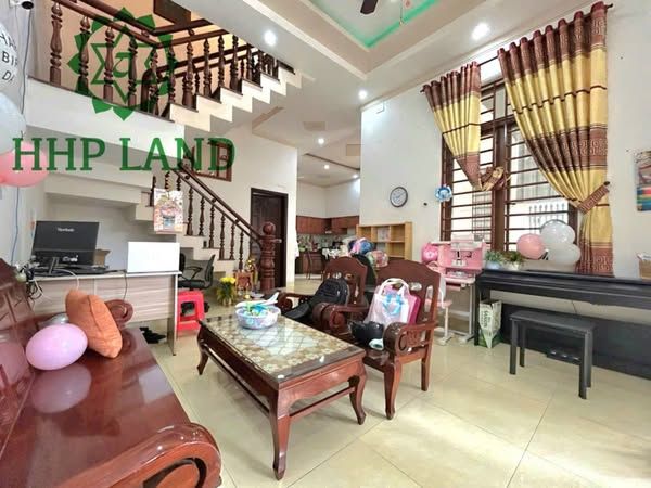 Cho thuê biệt thự Mini có nội thất gần Cầu Sập , Khu Căn Hộ Hưng Thịnh