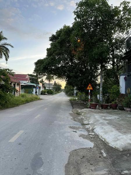 Cho thuê nhà nguyên căn mặt bằng tiện kinh doanh Đường Trường Chinh Khu Phố Hiệp Ninh