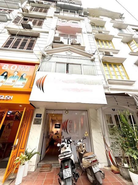 Cho thuê nhà nguyên căn 5 tầng Nguyễn Thị Định-Trung Hoà-Cầu Giấy