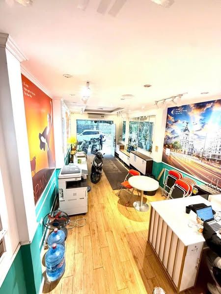 Cho thuê nhà nguyên căn 5 tầng Nguyễn Thị Định-Trung Hoà-Cầu Giấy